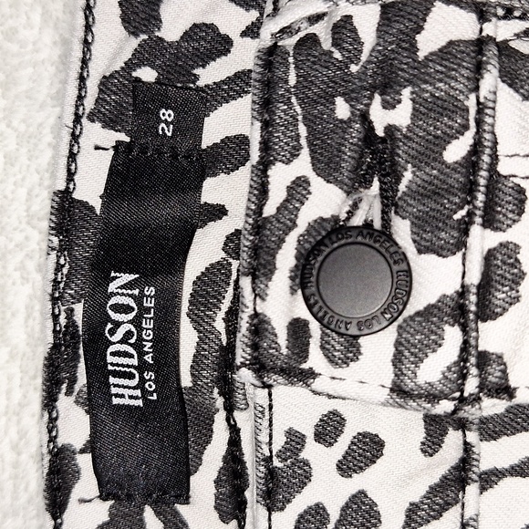 🐆 Hudson Barbara super skinny stretch animal print denim. Size 28. - Picture 11 of 15